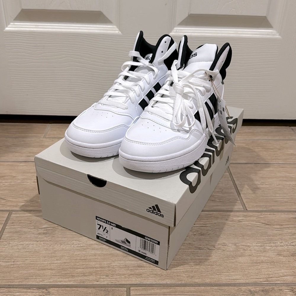 Adidas Men Hoops 3.0 Mid Classic Vintage Shoes (Size: 7.5)